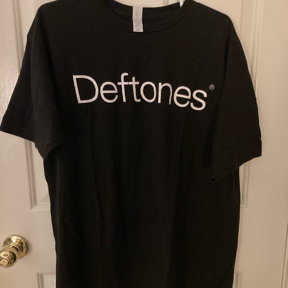 Deftones tshirt